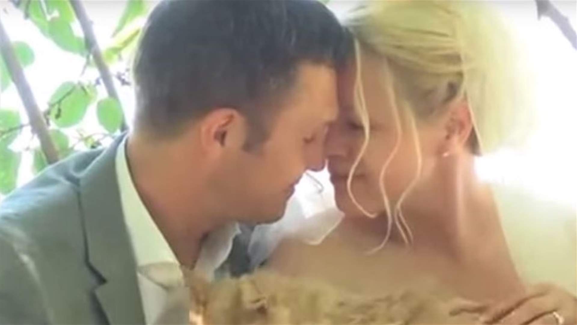 زواج غريب من دون مدعوين... فمن حضره؟