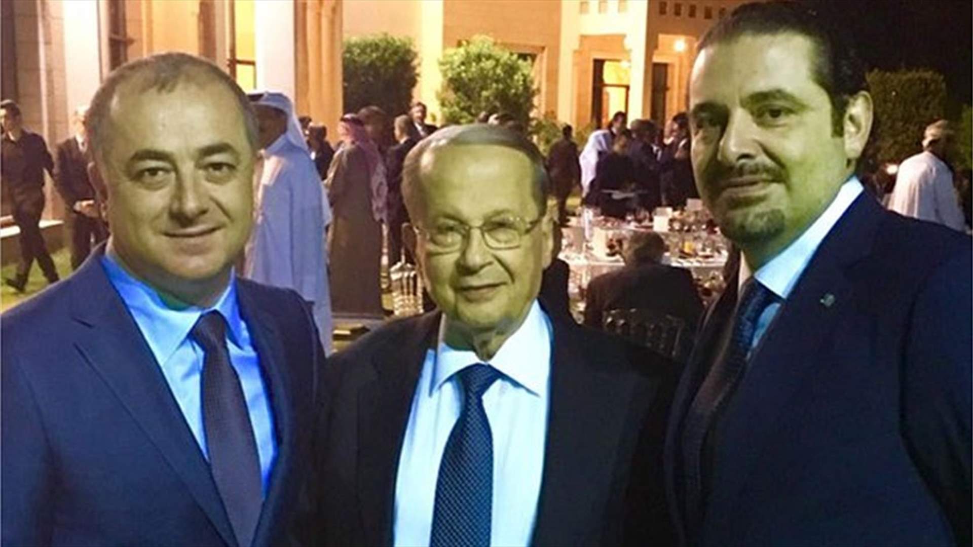 السفير السعودي يجمع عون والحريري على طاولة واحدة