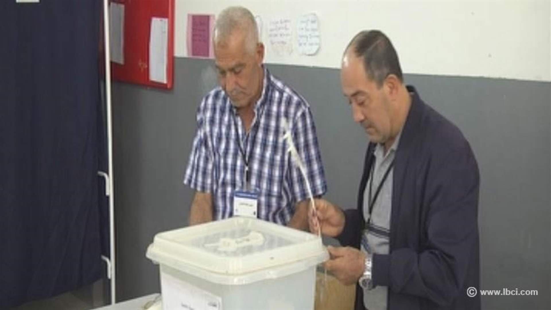 South Lebanon votes in calm municipal polls 