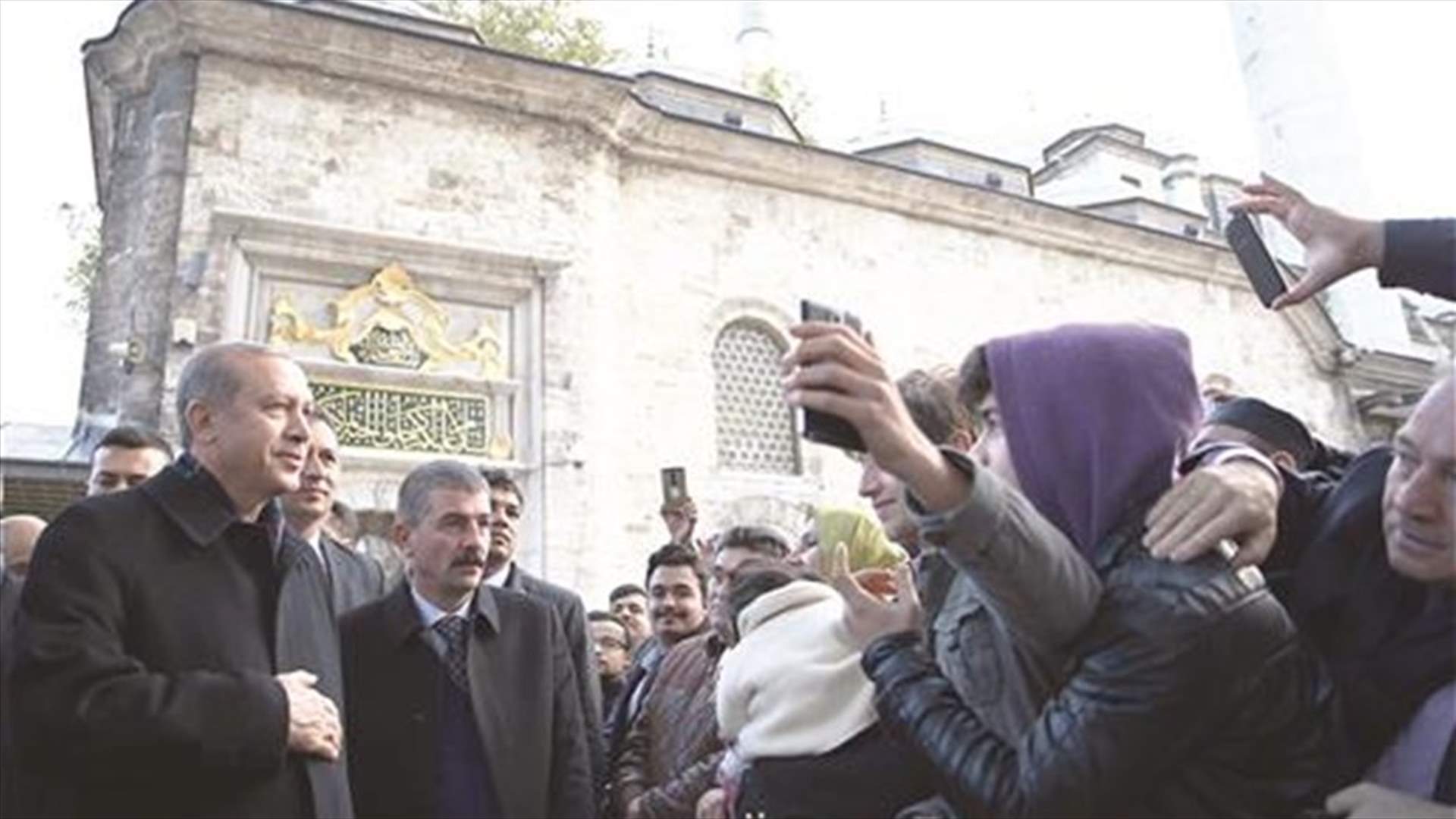 رئيس وزراء تركيا: الانتهاء من التشكيلة الحكومية قريبا