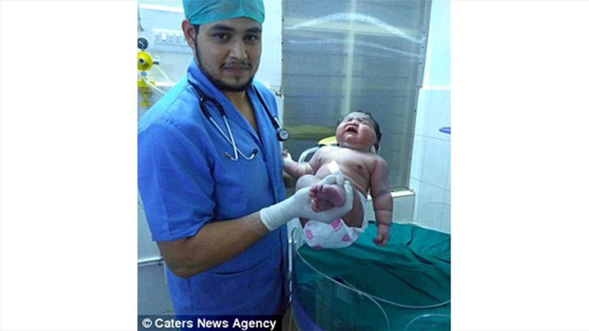 بالصوّر: ولادة أسمن طفلة في العالم بوزن 6.8 كيلو
