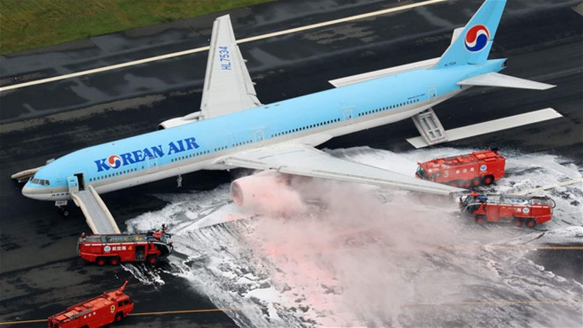 إخلاء طائرة ركاب كورية بمطار في طوكيو