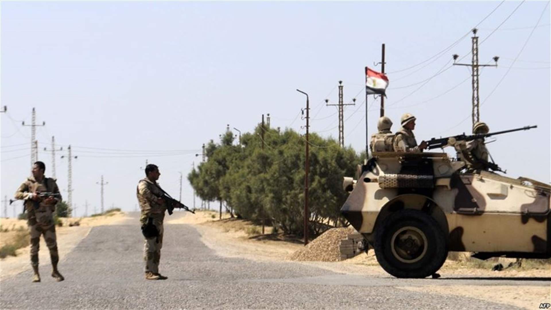 Roadside bomb in Egypt&#39;s Sinai kills 2 police