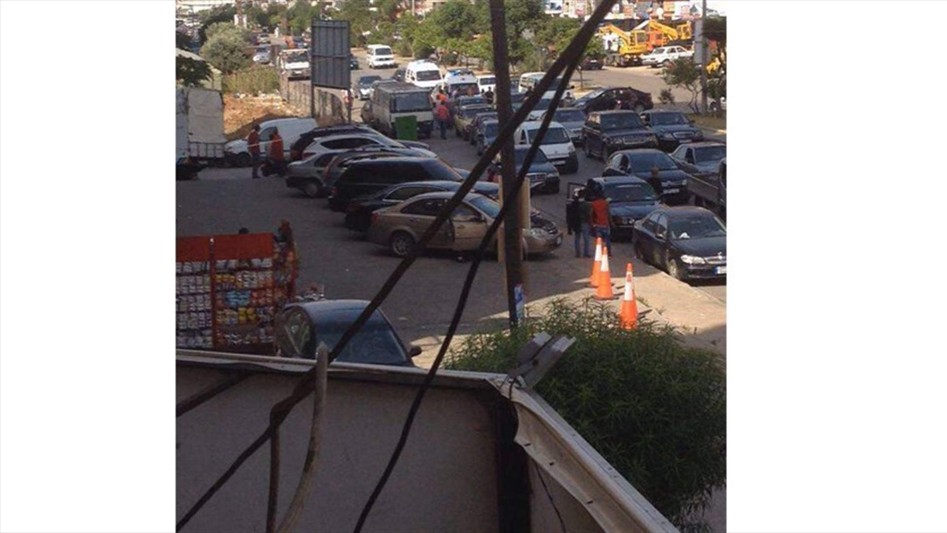 بالصورة : انفجار قنبلة في الزاهرية - طرابلس 