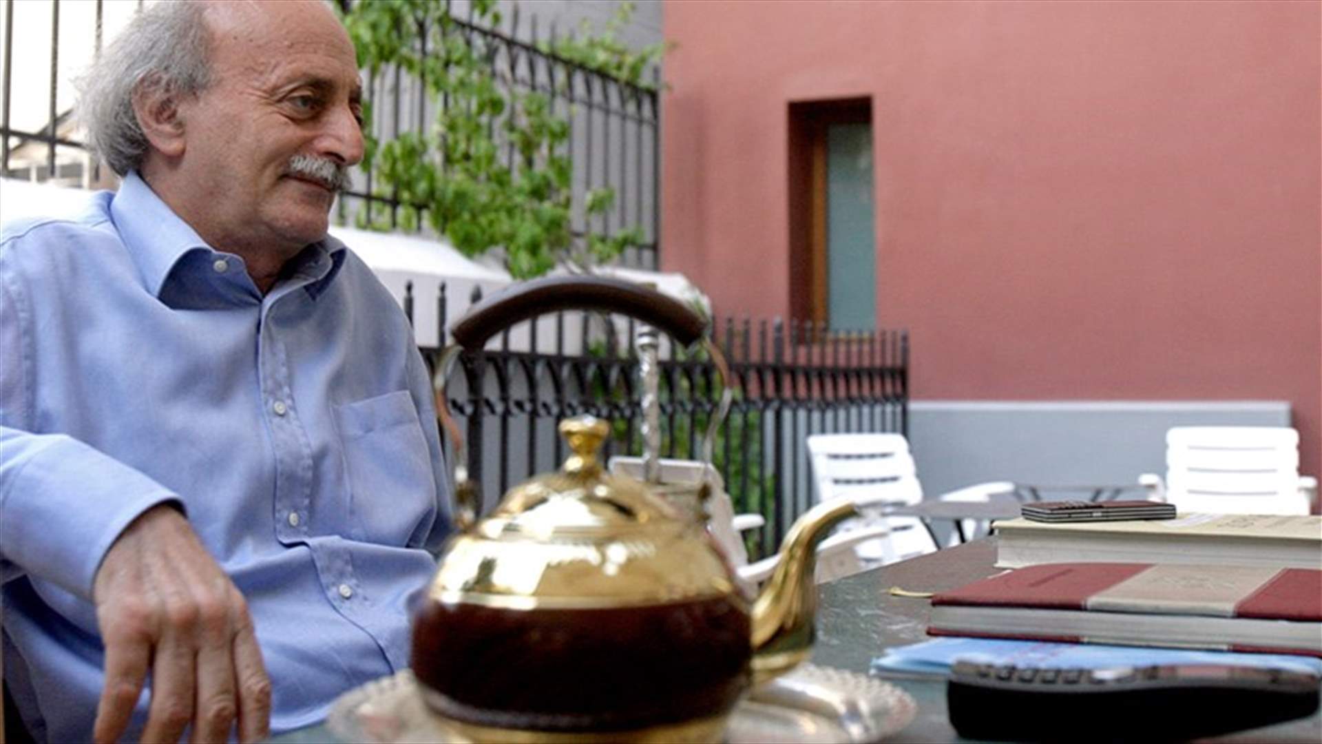 جنبلاط: الطرب المشنوقي في الصباح يكاد يشبه رقص التانغو