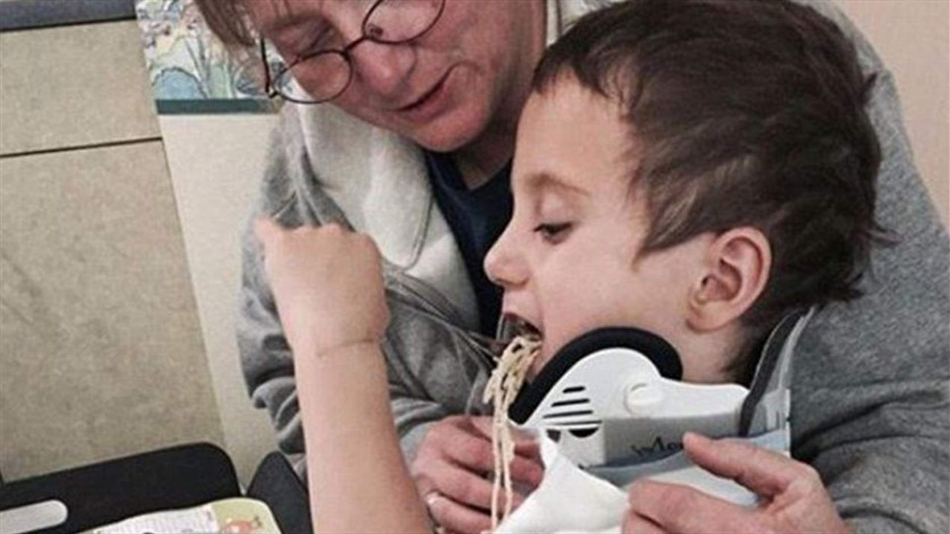بالصور: حادثة مروعة... قُطع رأسه وبقي على قيد الحياة!