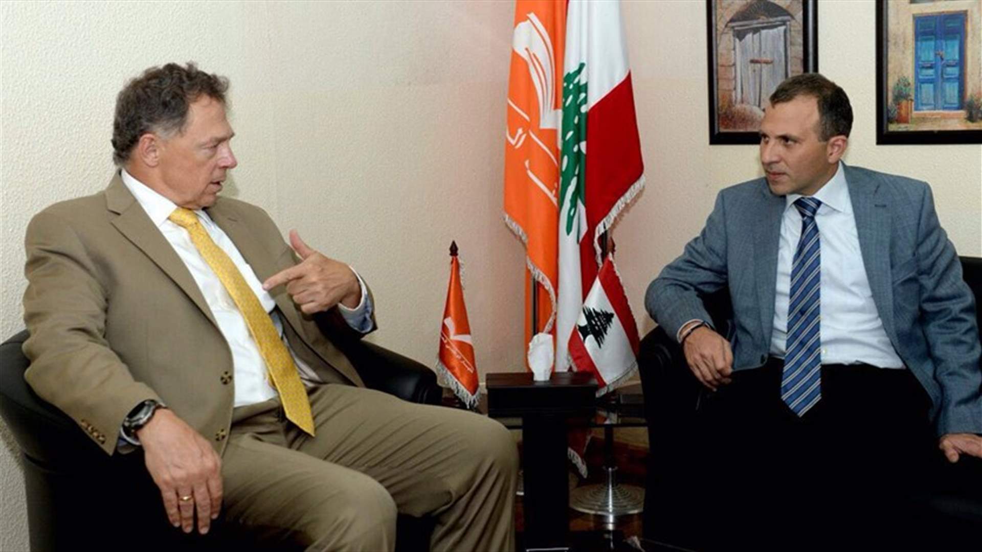 جونز مودعا لبنان :انتخاب رئيس بوقت قريب امر يخدم مصلحة البلد