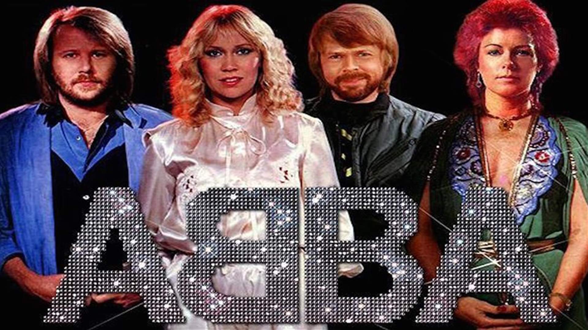 للمرّة الأولى منذ 30 سنة...أفراد فرقة ABBA الأربعة يُغنون معاً