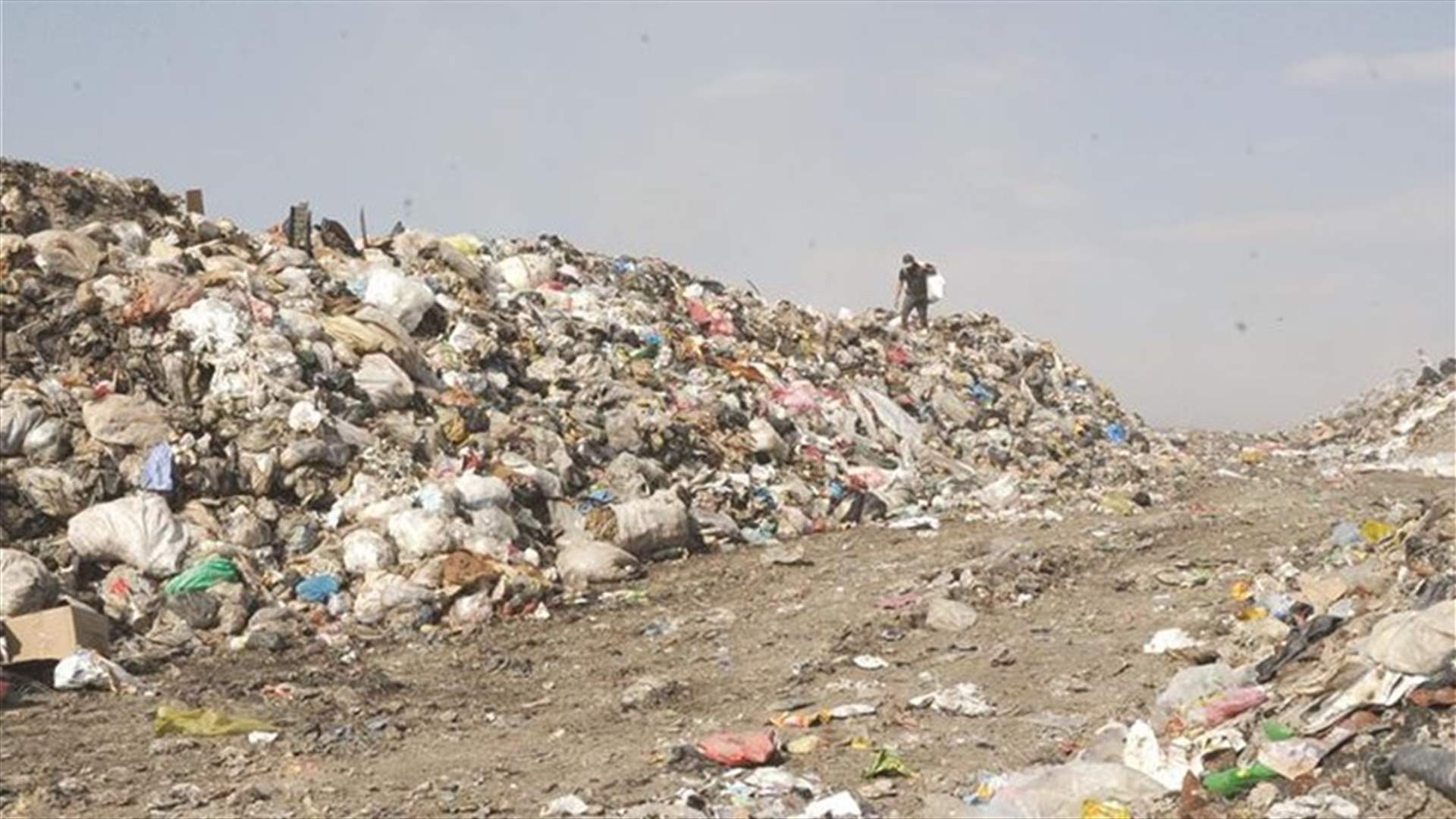 Minister Abou Faour orders closure of Qab Elias dumpsite