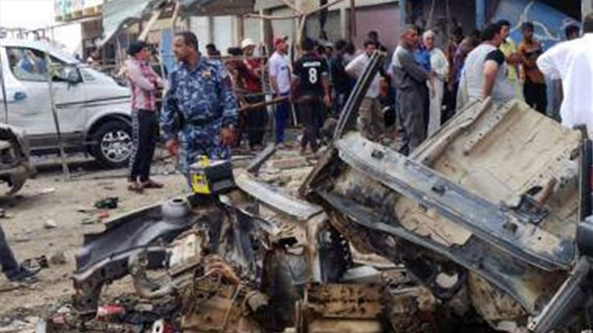 Car bomb kills 8, wounds at least 30, in eastern Baghdad - police