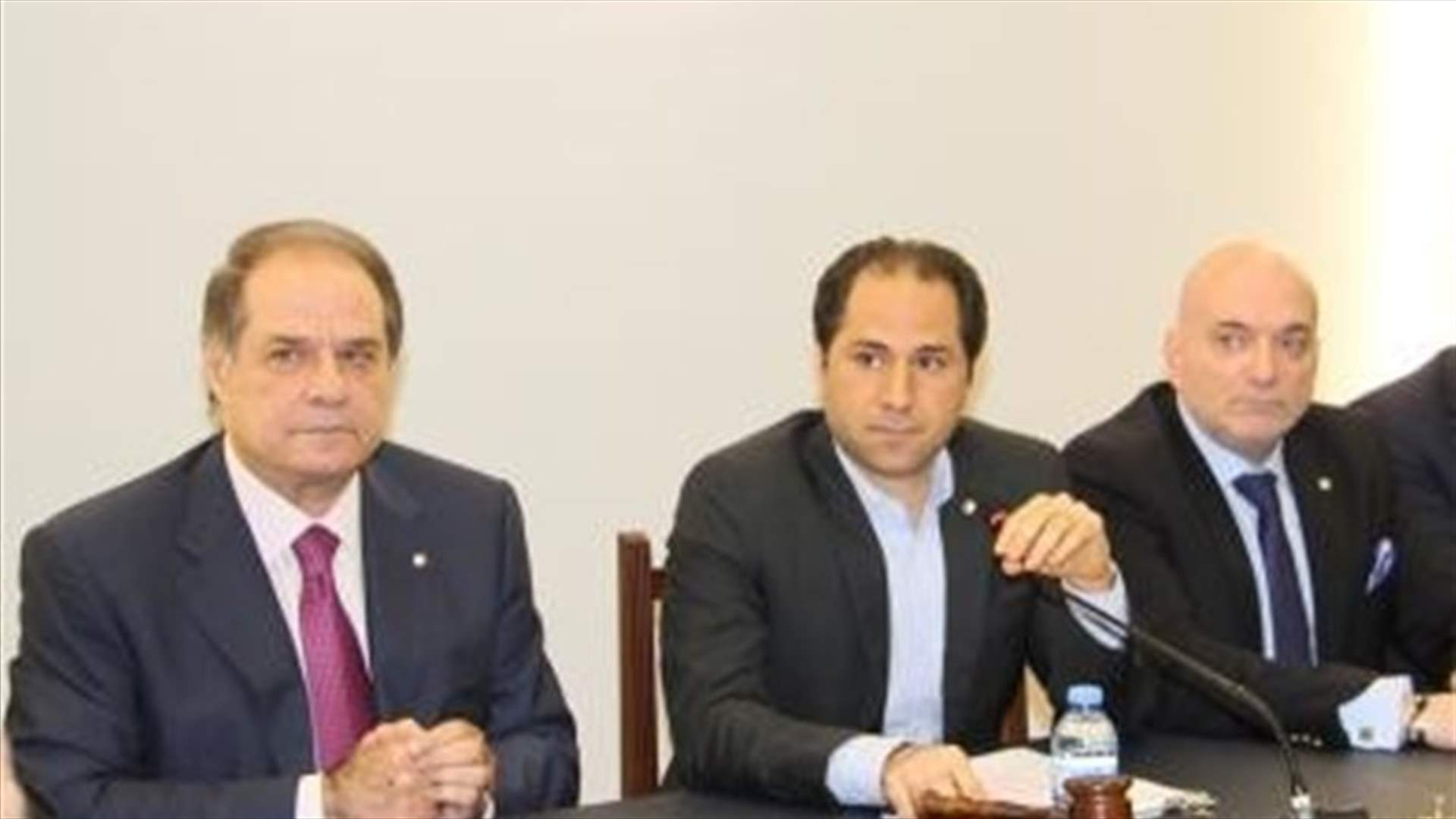 النهار: قزي وحكيم حسما أمرهما 