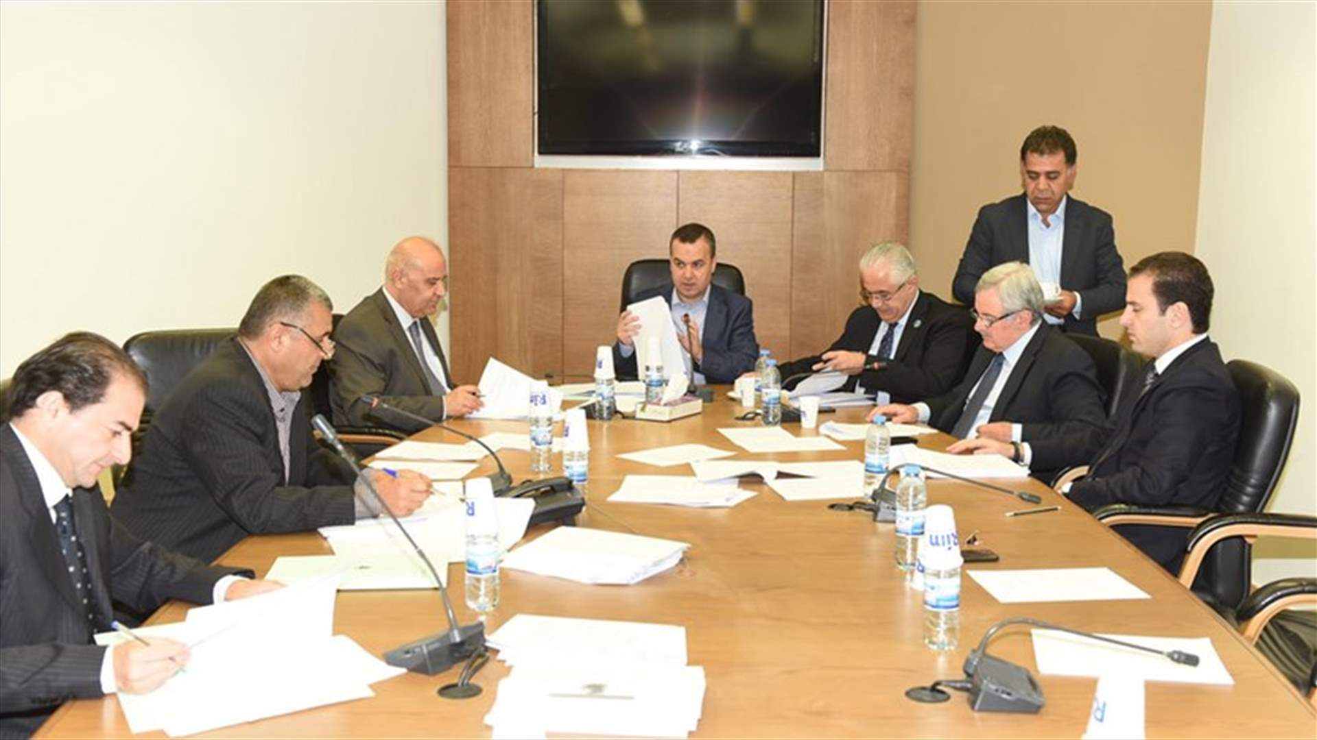 ما مصير إحالة مداخلتي النائبين في لجنة الاعلام والاتصالات؟