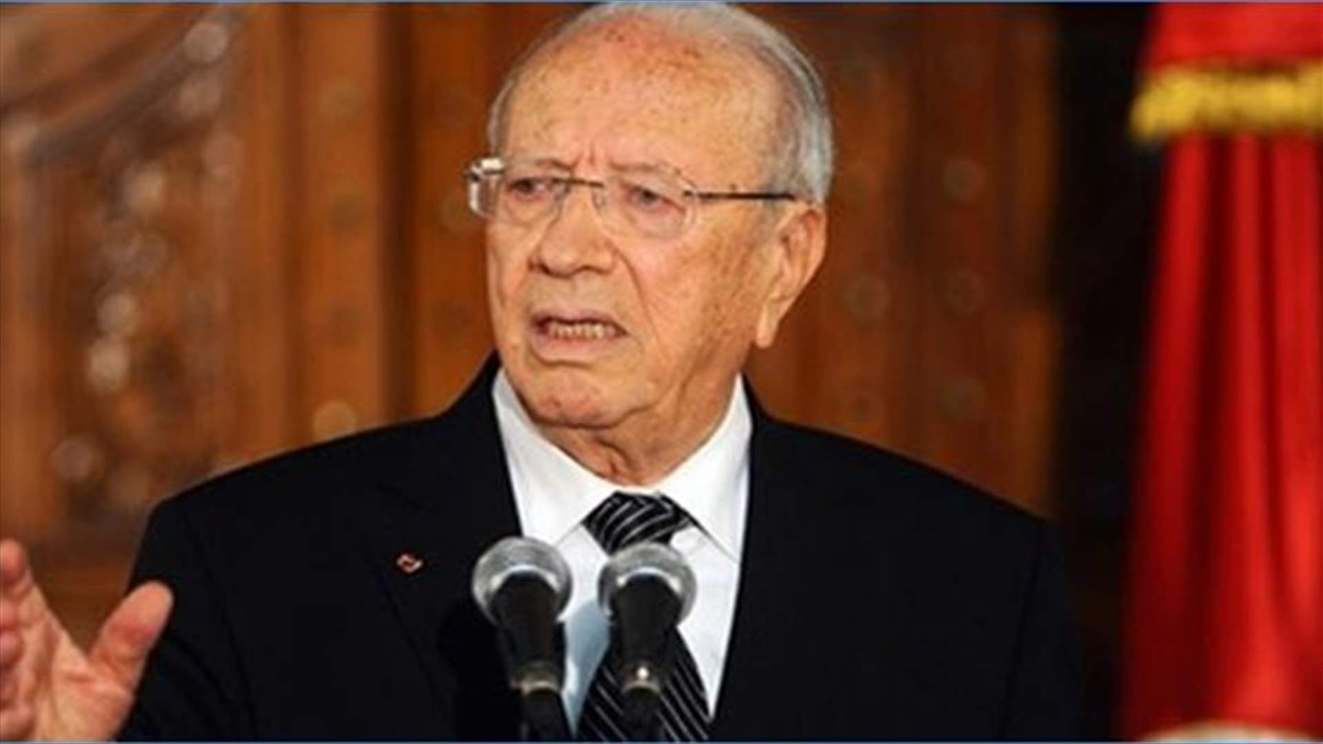 الرئاسة التونسية تمدد العمل بحالة الطوارئ شهرا اضافيا