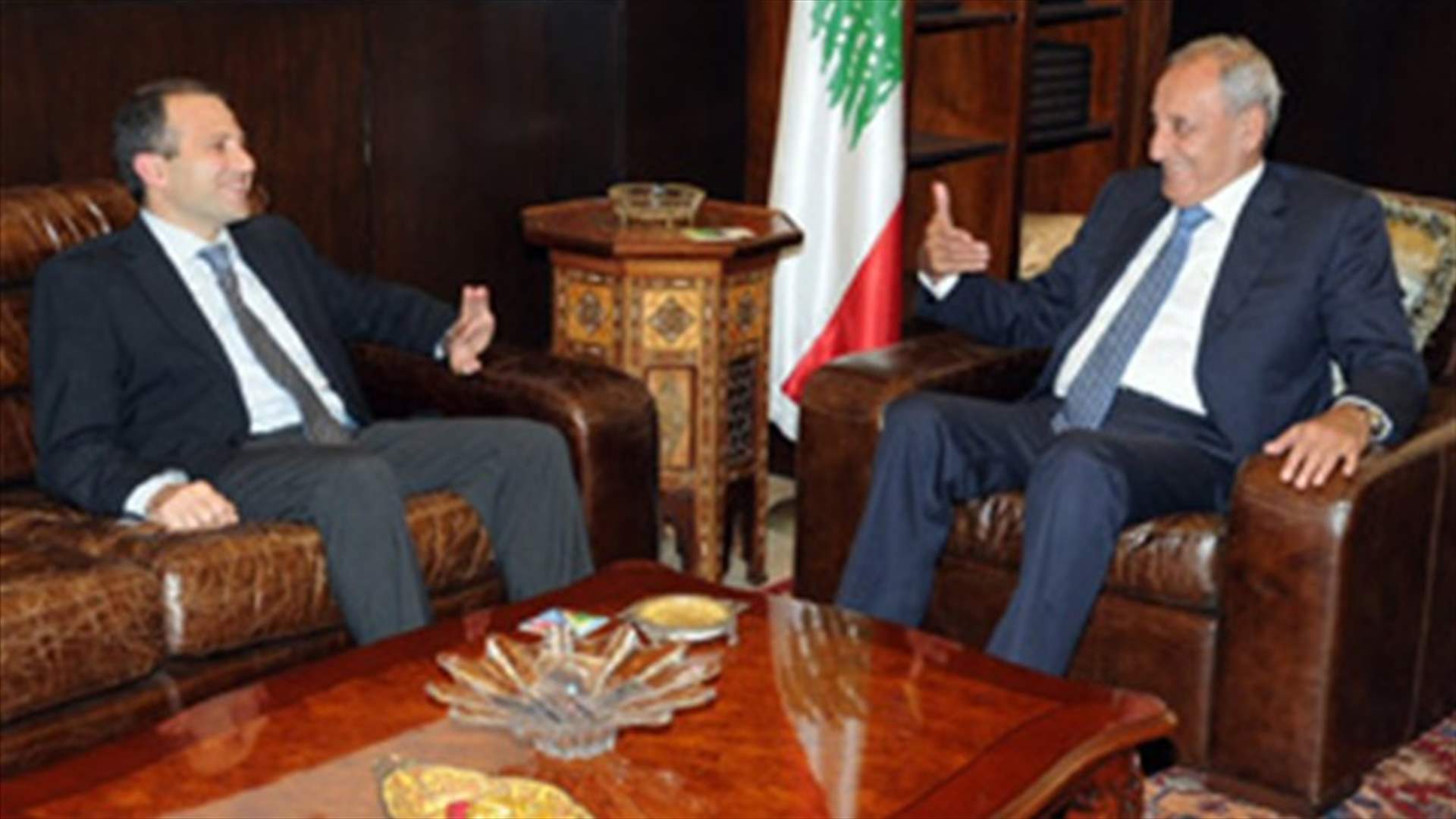 السفير : خلوة بين بري وباسيل  