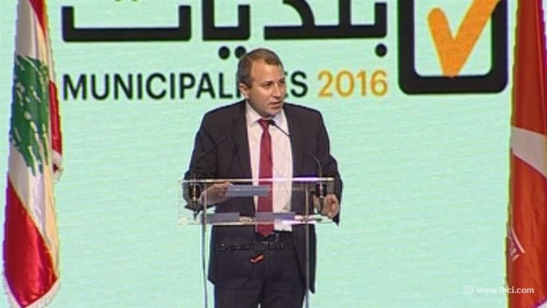 Minister Bassil: Syrian refugees banned from opening shops in our towns