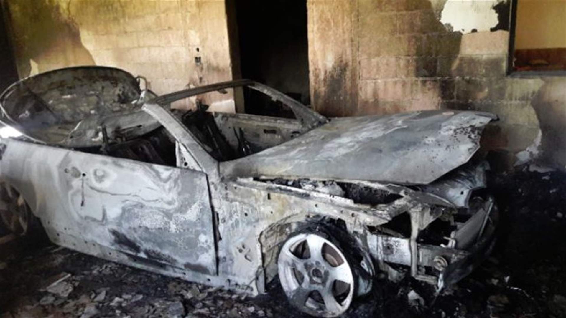 Fire breaks out inside a car in Koura, first suspect arrested