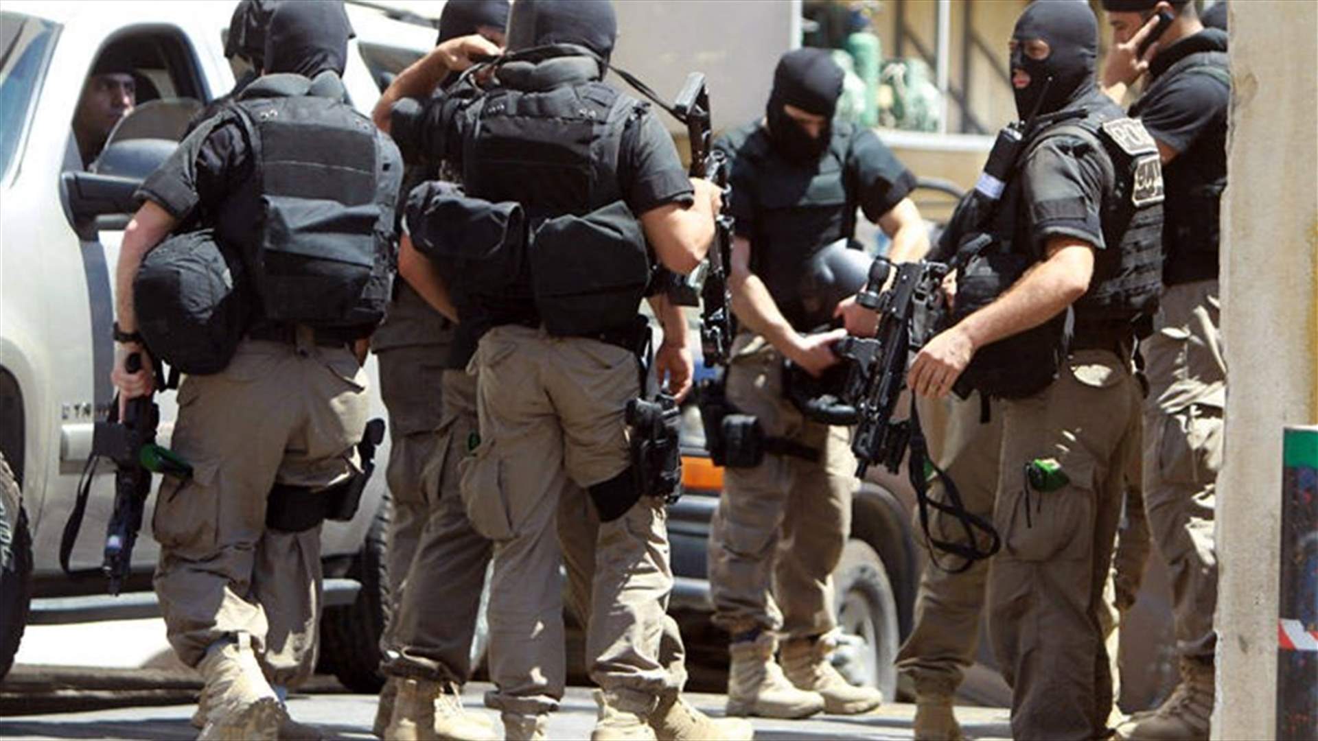 توقيف 24 سوريين للإشتباه بهم في الدكوانة