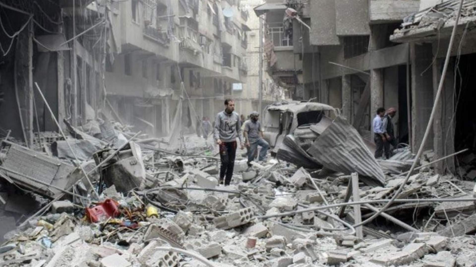 31 قتيلا جراء بغارات الطيران السوري على ريف دمشق