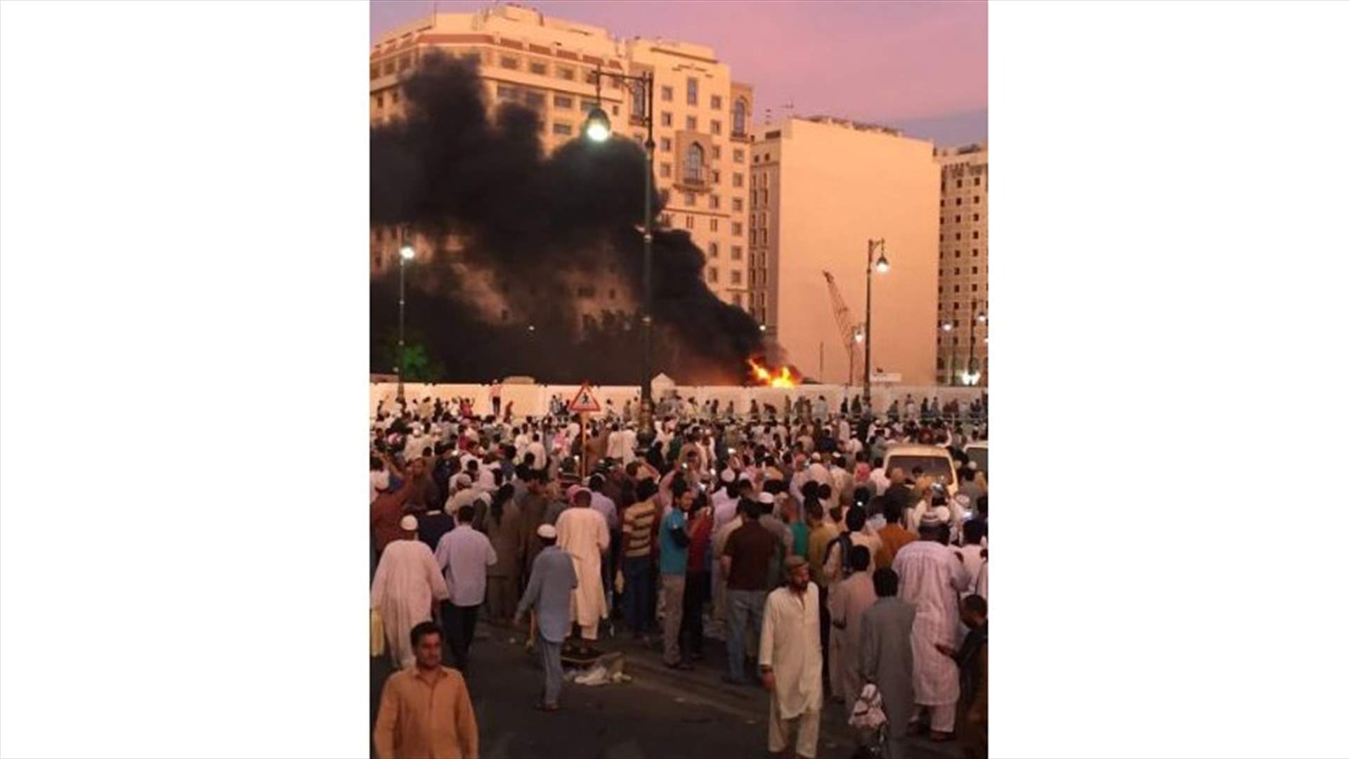 حزب الله: استخفاف الإرهابيين بكل مقدسات المسلمين يؤكد انسلاخهم عن الأمة والدين 