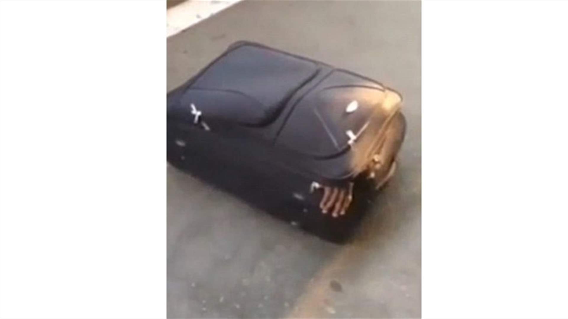 هكذا اختبأ داخل حقيبة سفر