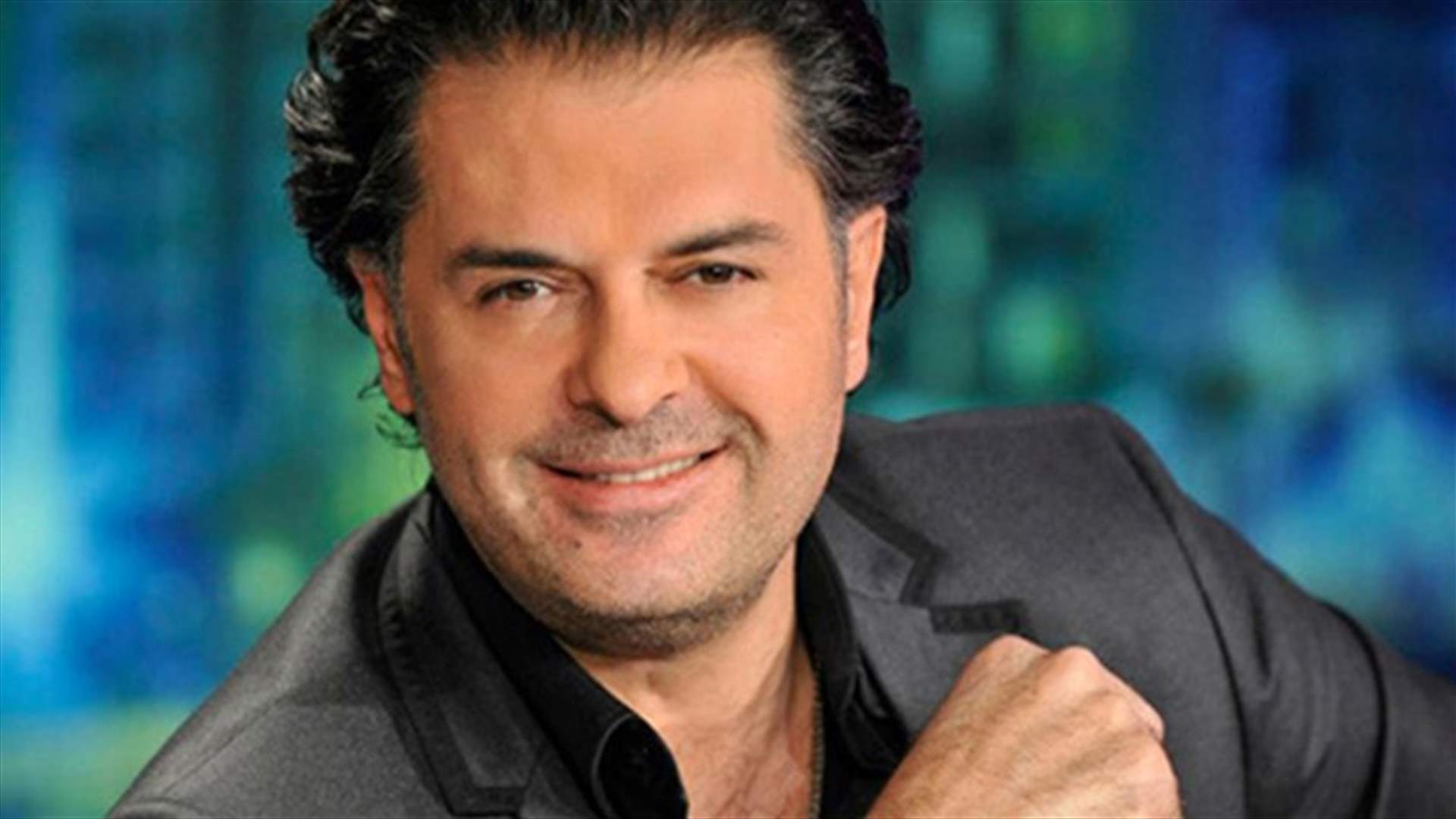 بالصورة: ماذا يفعل راغب علامة في دارة أمين الجميل؟
