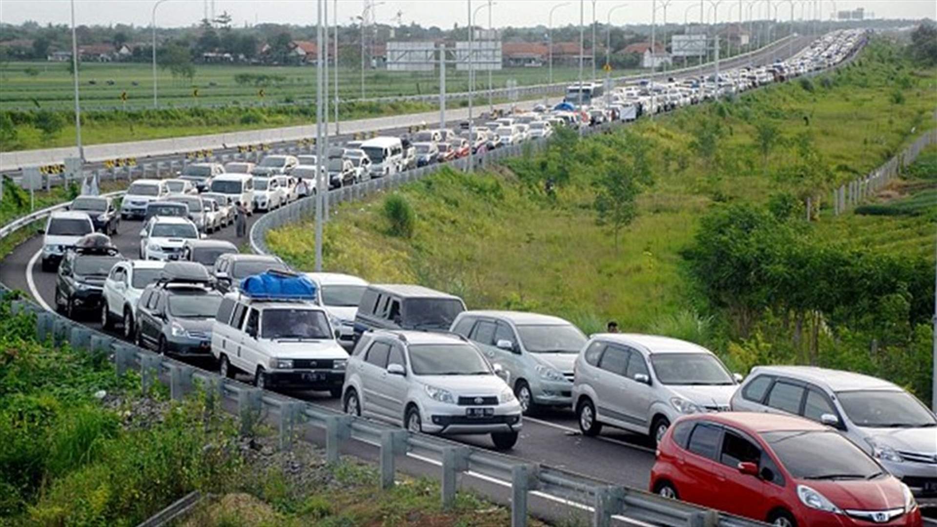 وفاة 15 شخصاً بسبب زحمة السير!