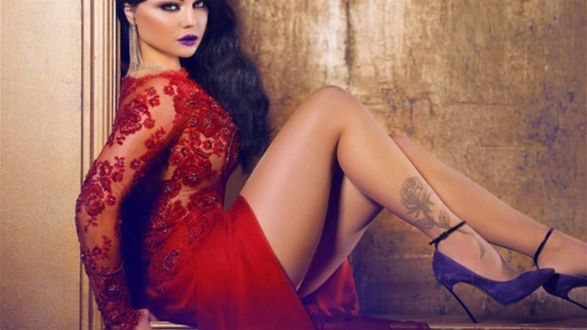 بالصور: هيفاء وهبي تشعل مصر بفستان قصير جداً