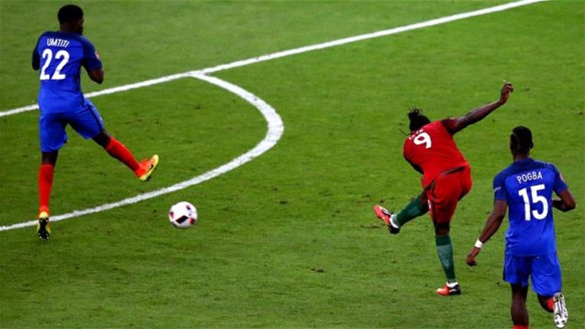 نجم كأس أمم أوروبا إيدير يكشف عن سرّ عائلته الغامض