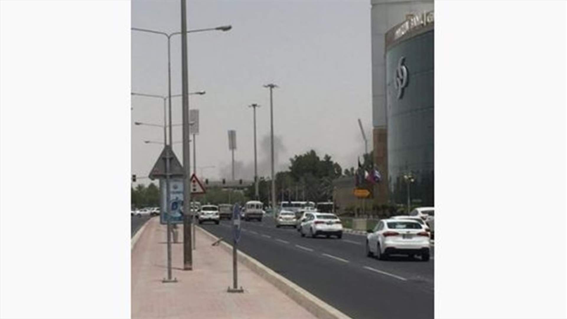 Another mall being built in Qatar&#39;s capital catches fire