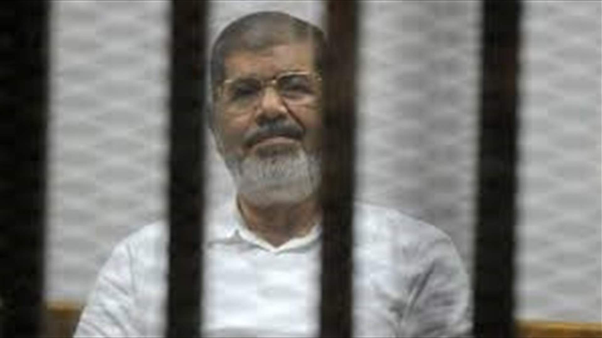 موعد جديد للنظر في طعنين مقدمين من مرسي