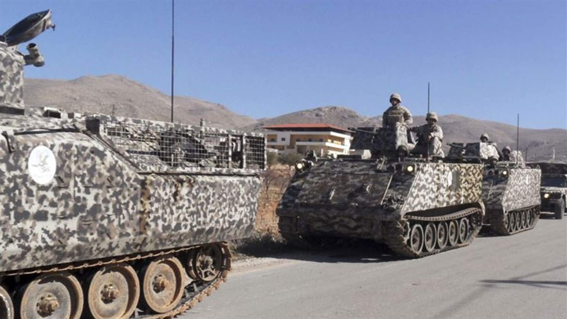 Lebanese Army patrols spread through Arsal