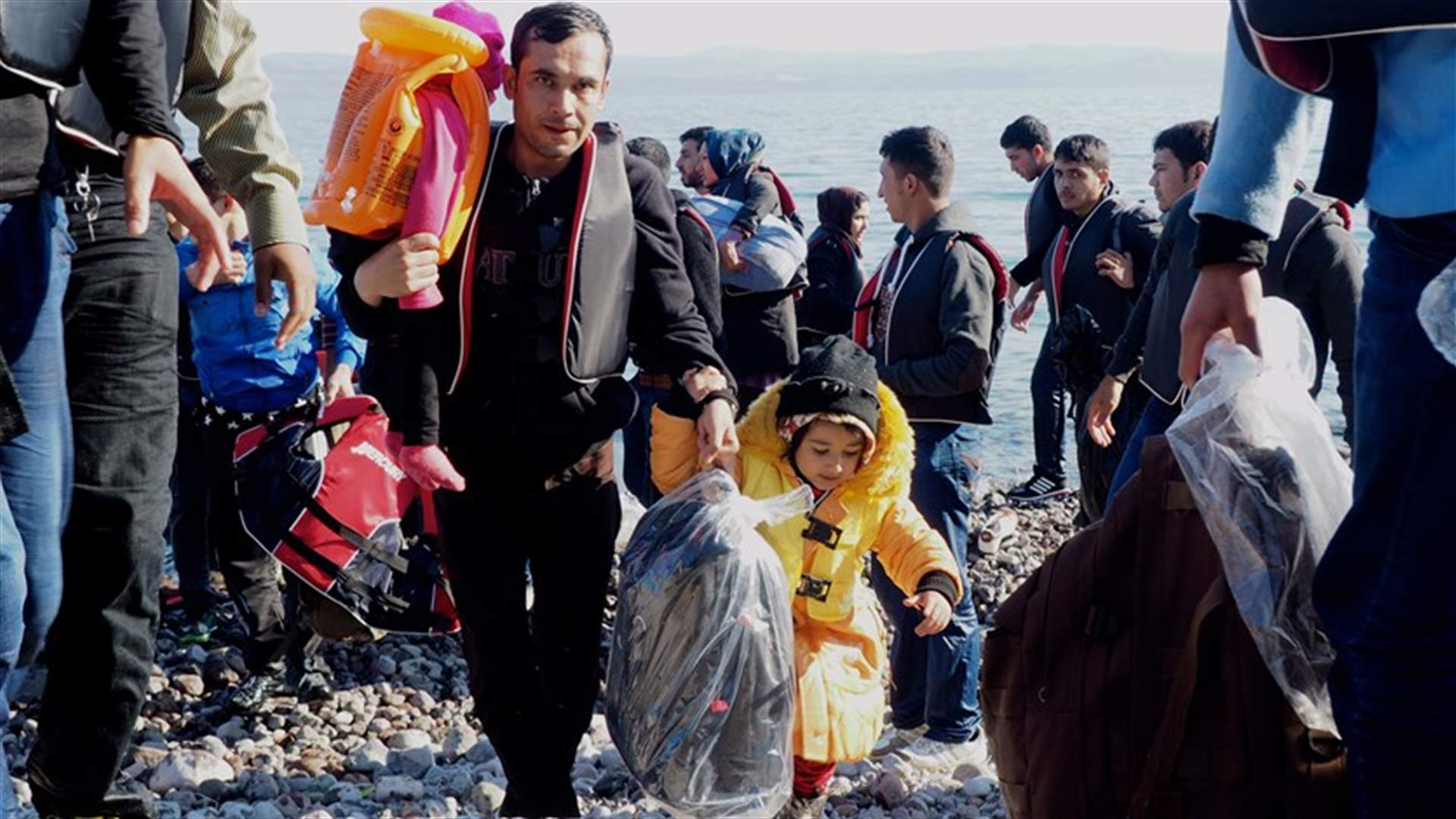 يونكر يحذر من انهيار الاتفاق الاوروبي التركي بشأن المهاجرين