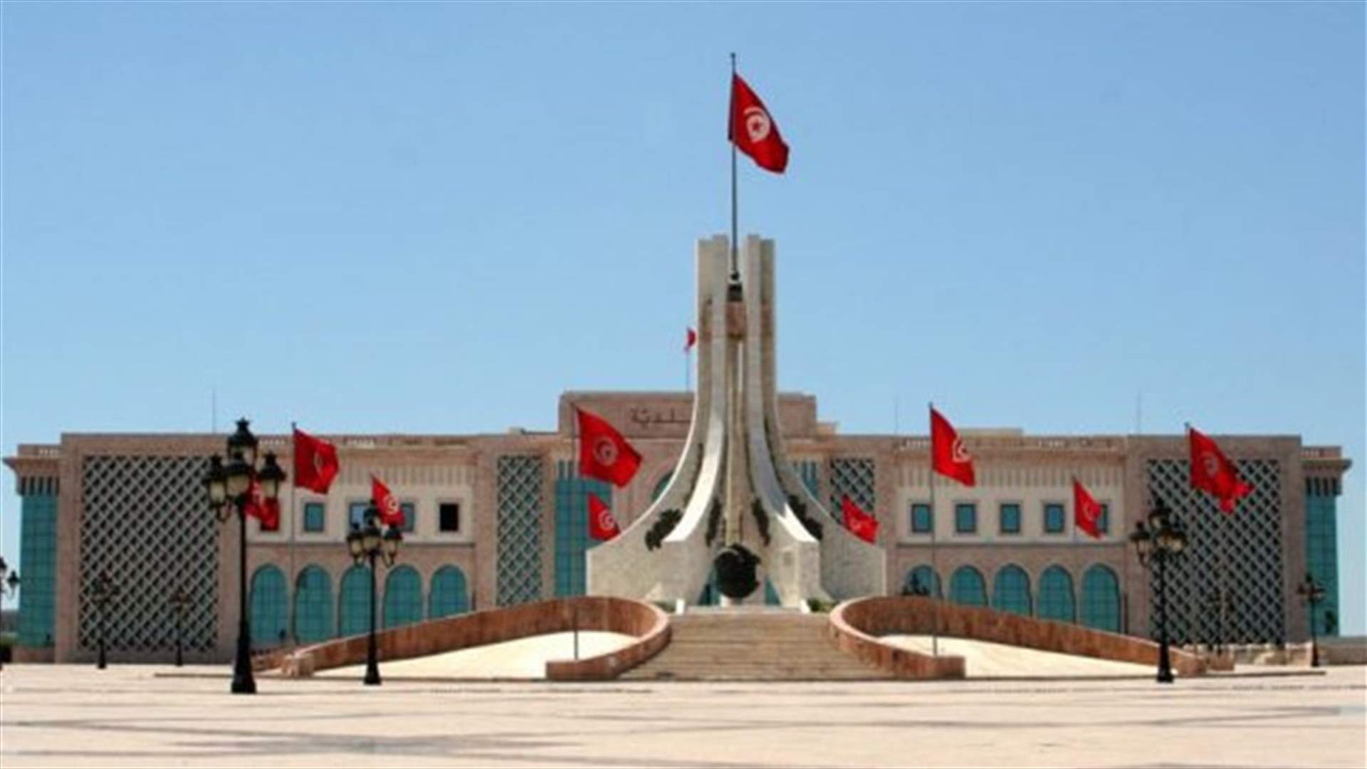 بدء المشاورات في تونس لاختيار رئيس حكومة وحدة وطنية 