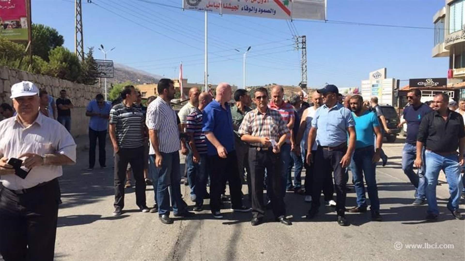 EDL contract workers stage movements across Lebanon