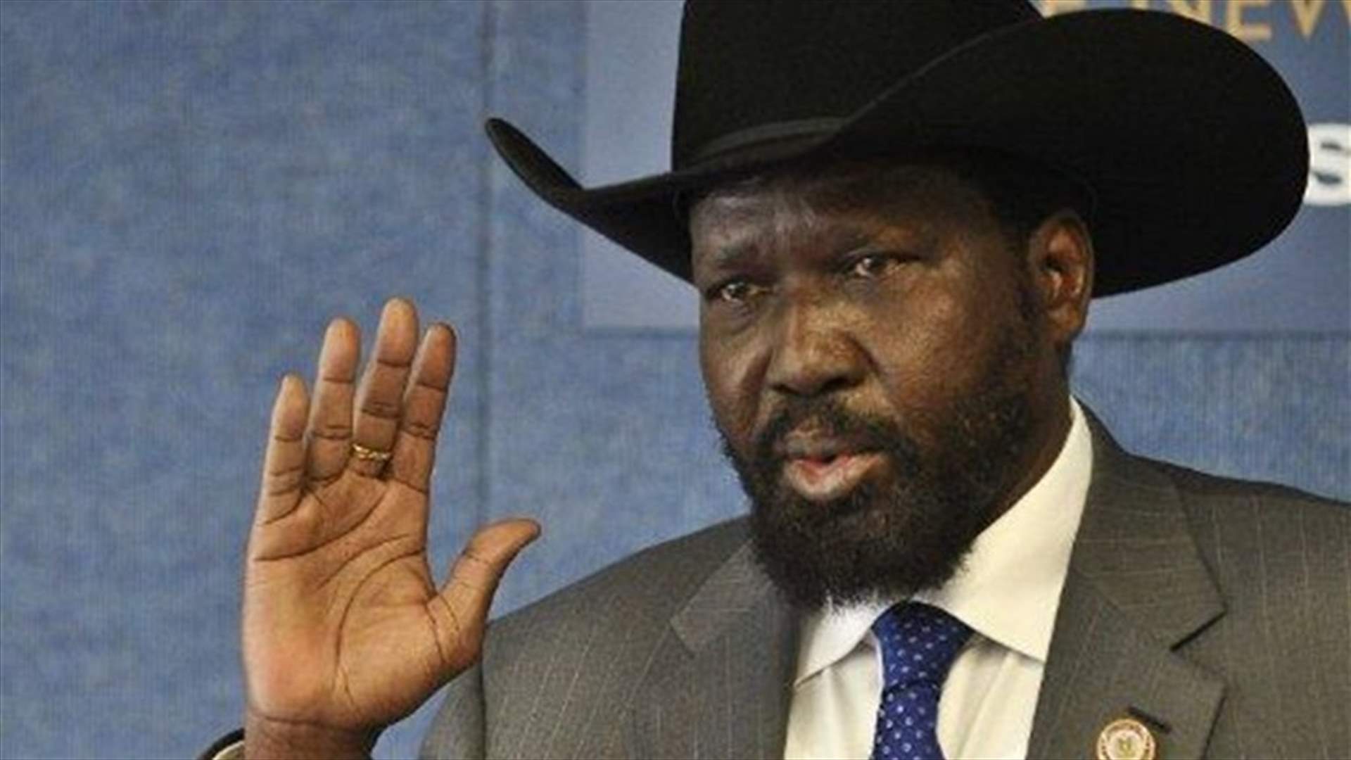 رئيس جنوب السودان يعزل خمسة وزراء مقربين من رياك مشار