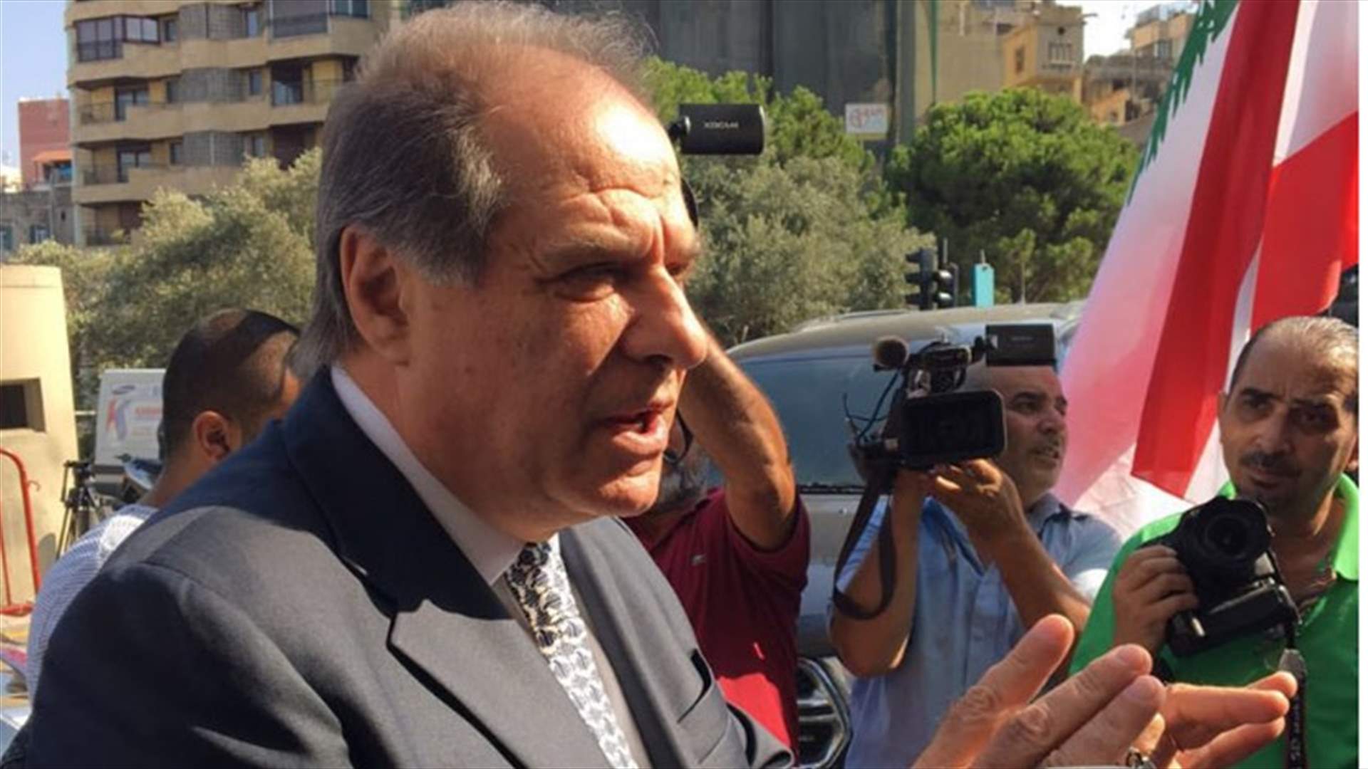 قزي للمعتصمين المطالبين بإنشاء هيئة سلامة الغذاء: المشكلة بيد اكثرية مجلس الوزراء