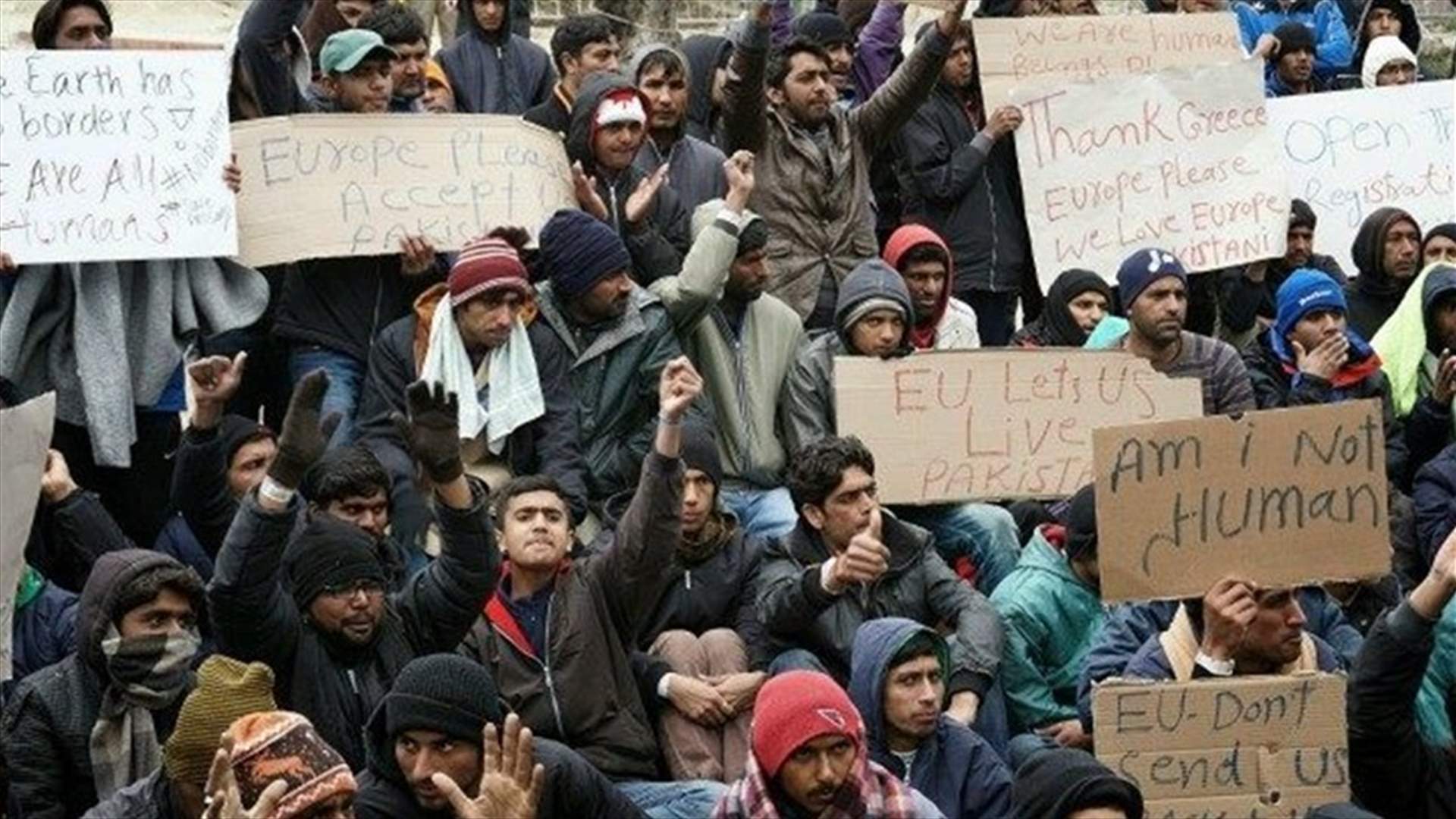 Smuggling surges in Greece as migrant frustrations grow