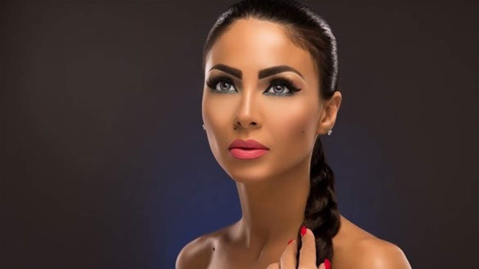 سبب إعتزال دوللي شاهين: فنانة لبنانية هدّدتها بالقتل؟!