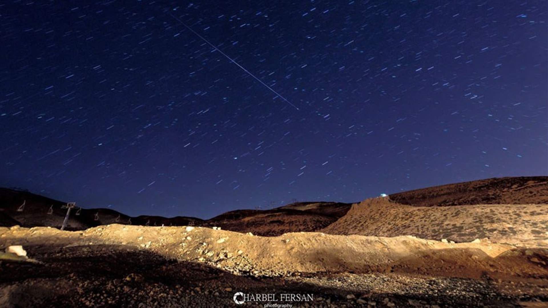 بالصور: سماء لبنان تمطر شهبا 