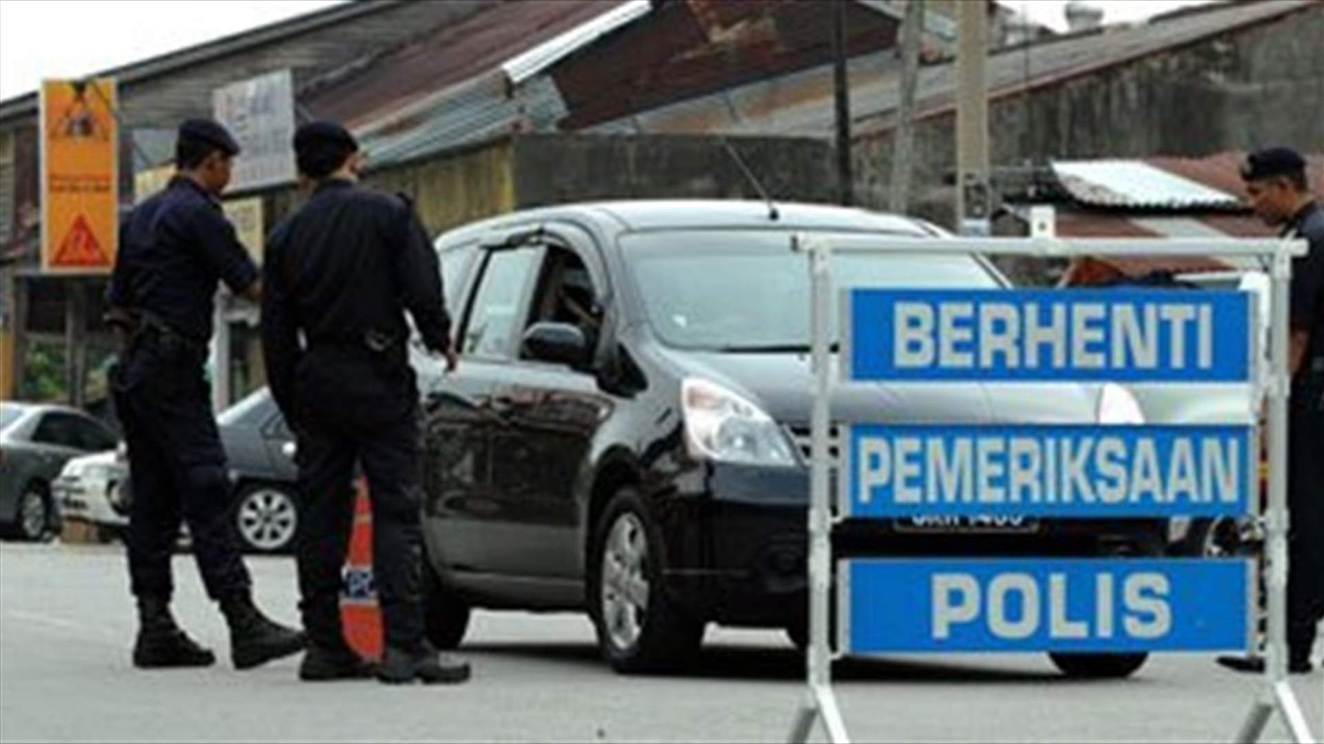Malaysia arrests Islamic State suspects for grenade attack on bar in June