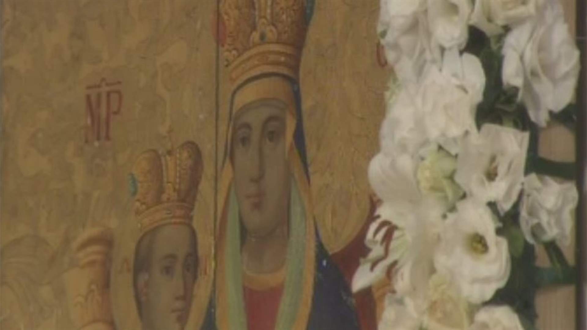 قداديس عيد السيدة عمت كنائس لبنان
