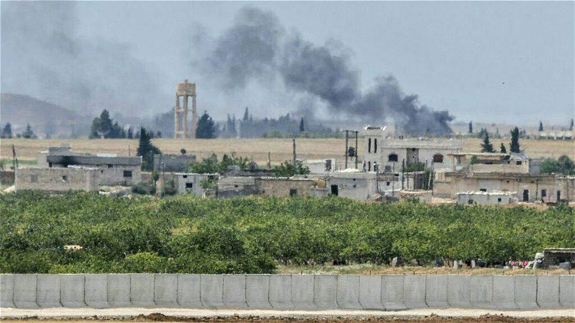 بايدن في تركيا... مسؤول أميركي: سنوفر الغطاء الجوي لعملية جرابلس
