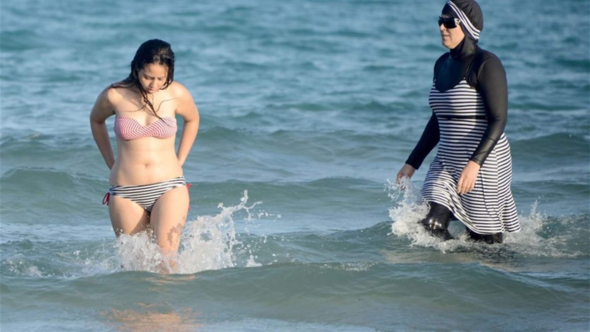 المجلس الفرنسي للديانة الاسلامية يطلب اجتماعا "طارئا" لبحث حظر البوركيني