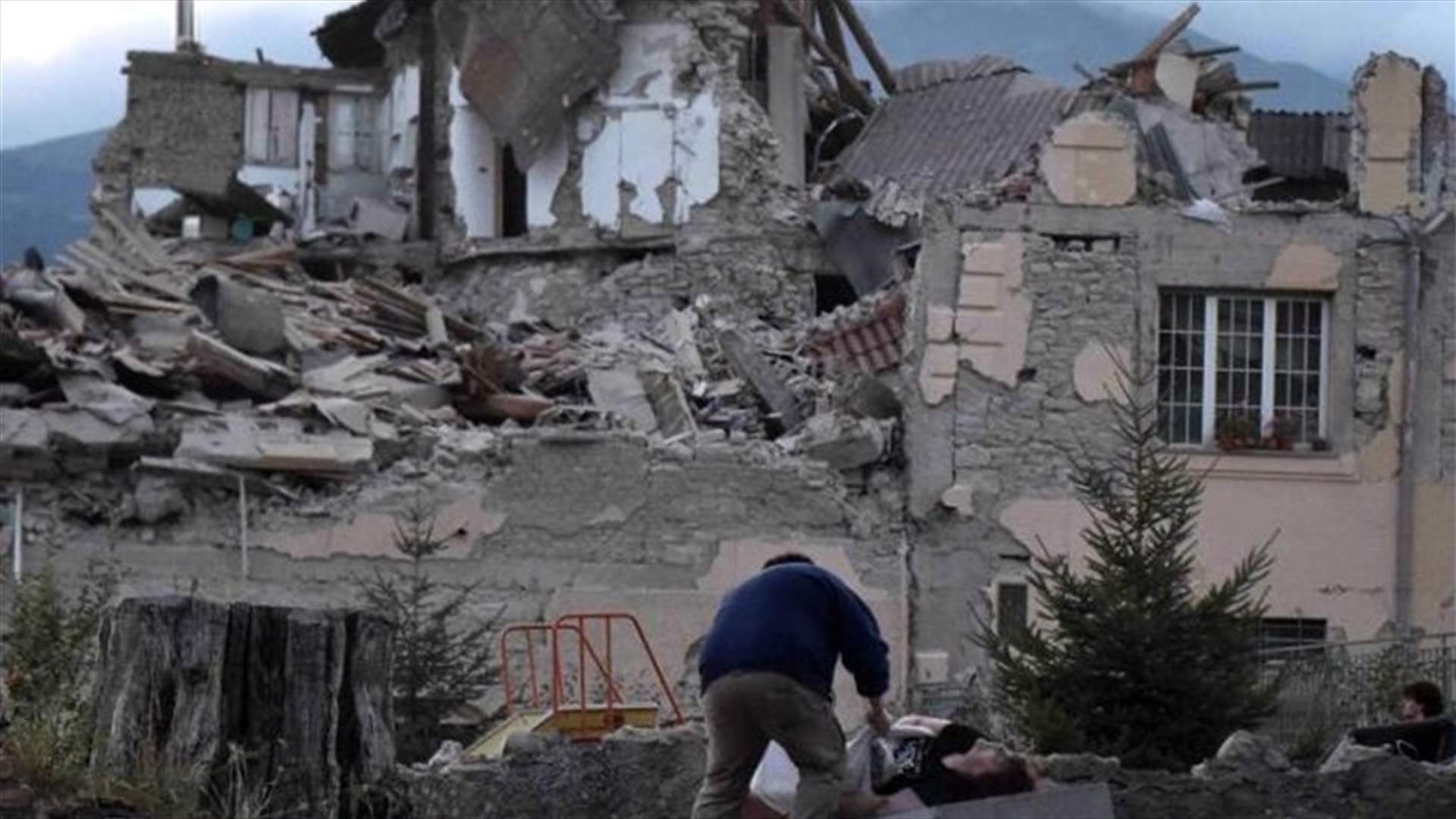Number of dead in Italy quake climbs, first funerals to be held