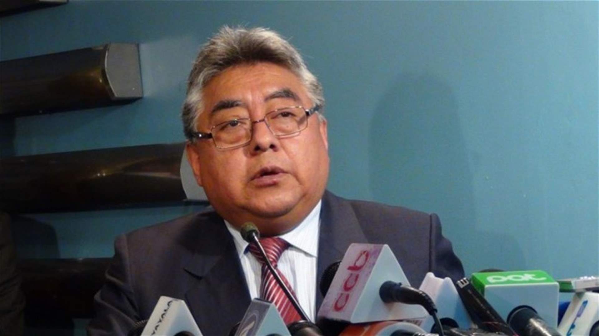 نائب وزير الداخلية في بوليفيا يضرب حتى الموت