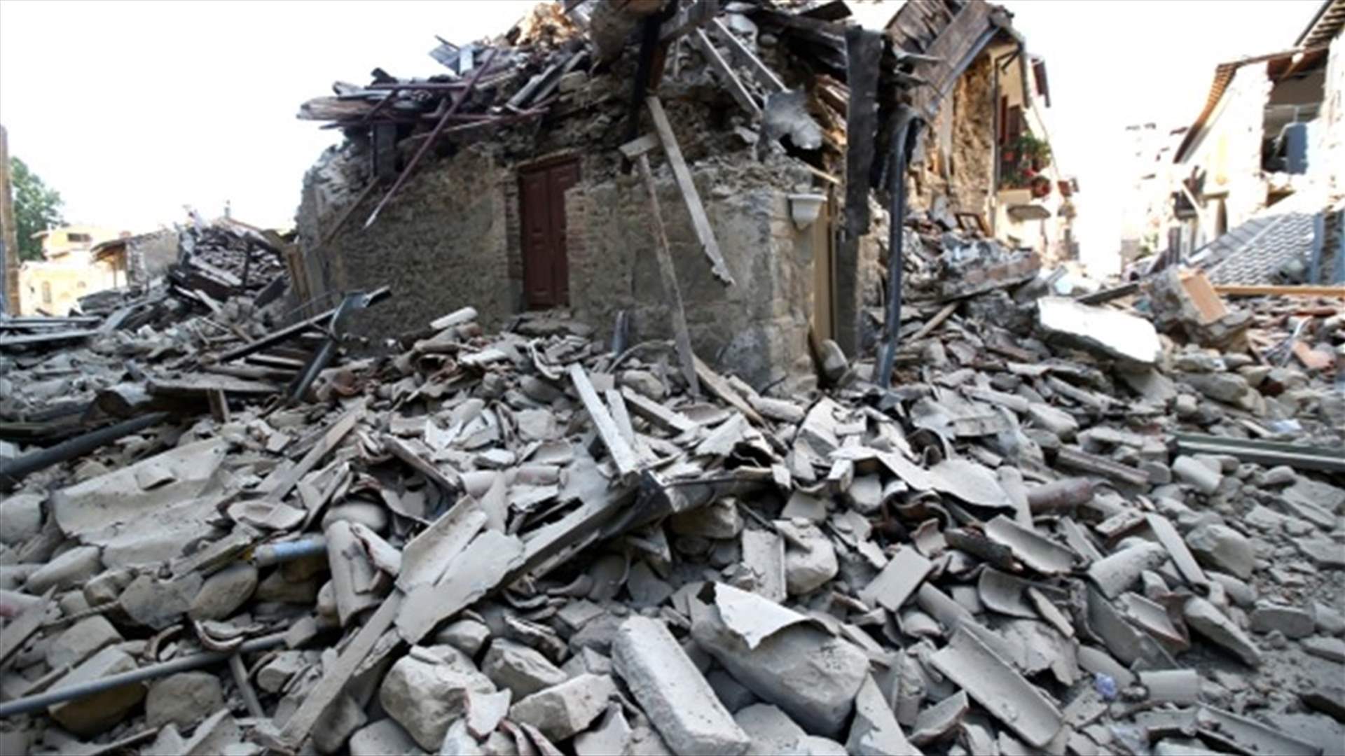 Italy's quake survivors fear family villages will become ghost towns