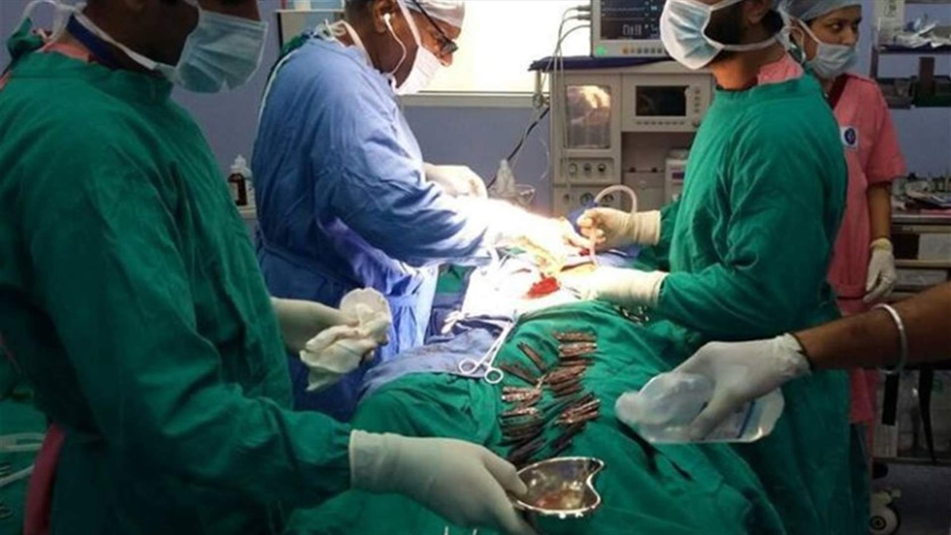 [PHOTOS] Man Swallowed 40 Knives Because He “Liked The way They Taste”