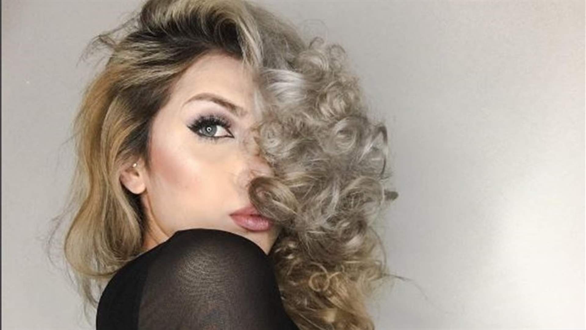 بالفيديو: أوراق الألومنيوم للحصول على شعر مموّج!