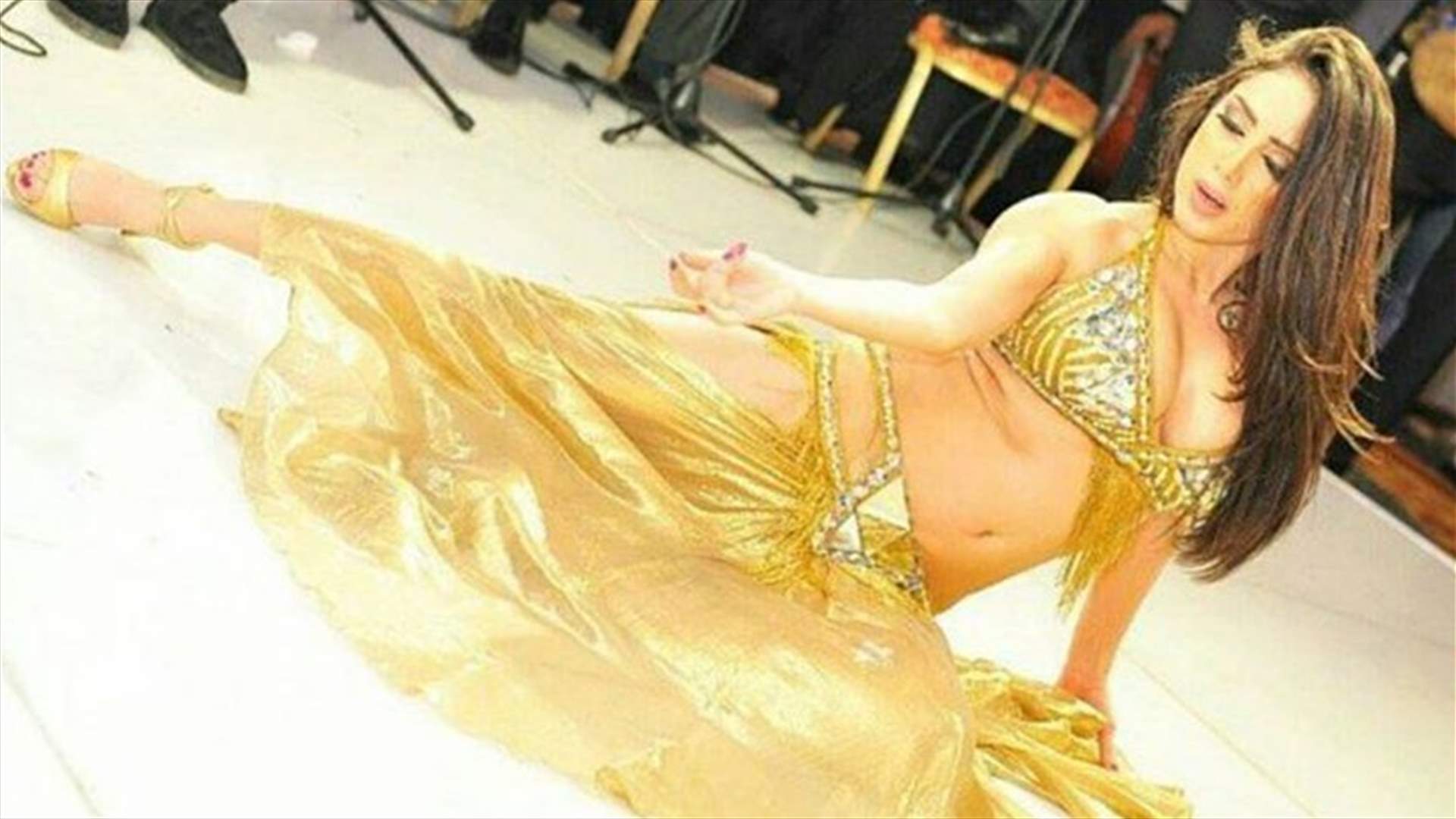 تهديد الراقصة إليسار بالقتل.. والمُدعى عليه يردّ!