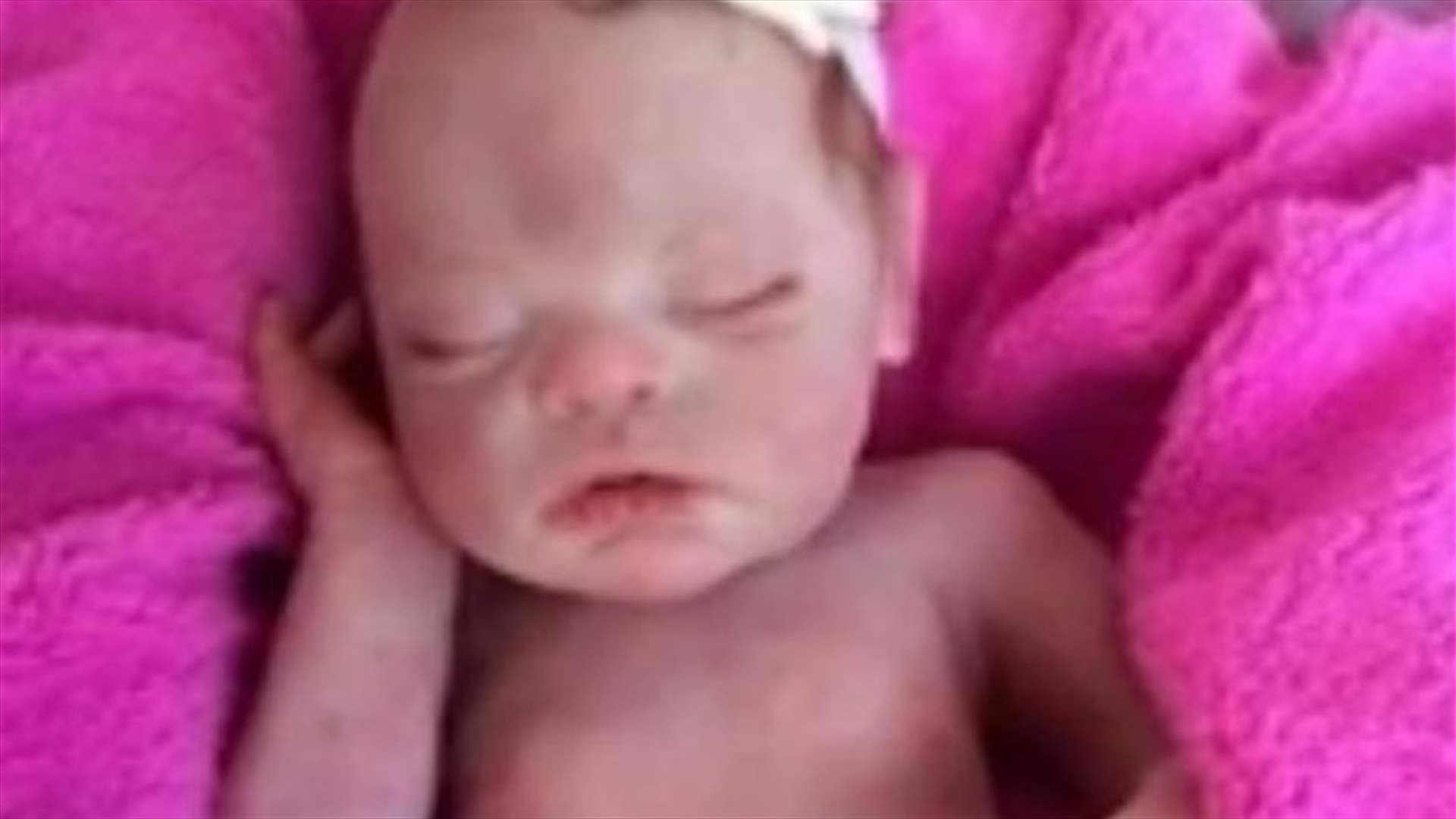 [VIDEO] Cop Shatters Window to Rescue Baby from Hot Car, Discovers It's a Doll